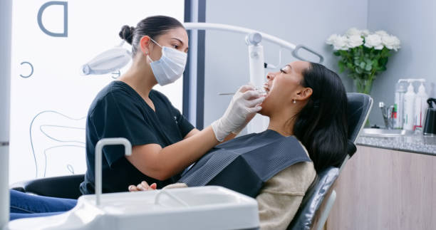 Best Root Canal Treatment  in Mercedes, TX